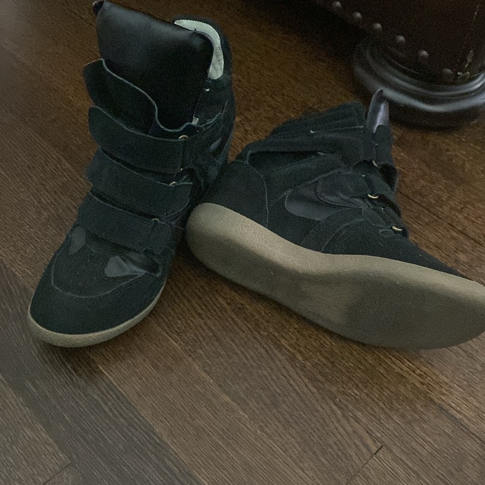Black High-Top Wedge Sneakers with Velcro Straps - Picture 2 of 3